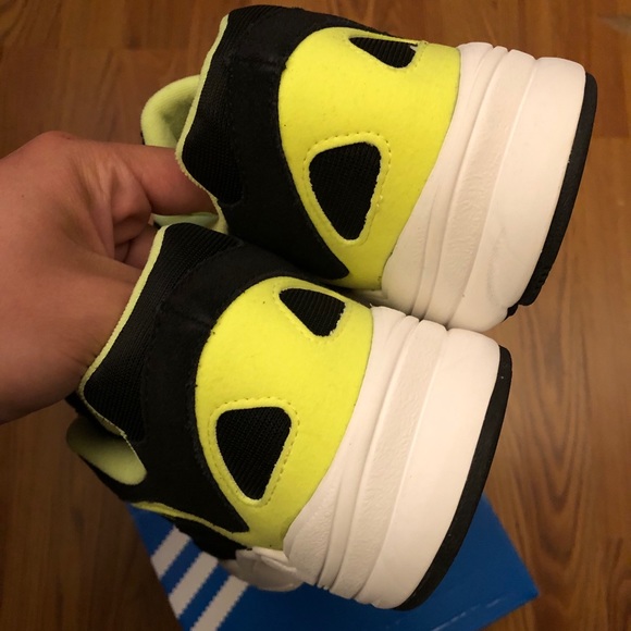 Adidas Yung-1 “Black Hi-Res Yellow” - Picture 3 of 7